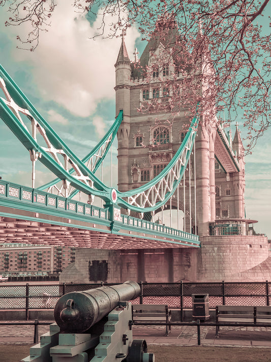 LONDON Tower Bridge in Detail | urban vintage style