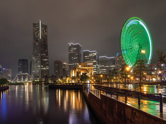 Dazzling Yokohama skyline at night